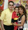 Antonio Castro Treviño y Lourdes Tovar Herrera festejaron a su pequeño hijo ntonio Alberto Cstro Tovar.