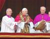 Benedicto XVI nació Joseph Ratzinger en Marktl am Inn, diócesis de Passau, en Baviera, Alemania, el 16 de abril de 1927, hijo de un comisario de gendarmería que provenía de una familia de agricultores.