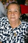 Sra. Carmen Veloz de Carrasco cumplió 85 años de vida, motivo por el que le organizaron una fiesta de cumpleaños