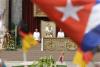 Benedicto XVI dijo que “la llamada de Pedro a ser pastor, que hemos oído en el Evangelio, viene después de la narración de una pesca abundante; después de una noche en la que echaron las redes sin éxito, los discípulos vieron en la orilla al Señor resucitado”.