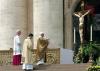 El Papa, que con la misa celebrada en la Plaza de San Pedro inició formalmente su Pontificado, aseguró que su programa de Gobierno no es seguir sus propias ideas, sino la voluntad de Dios.