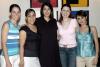 -Begoña de Sada, Martha González, Marcela Pereyra y Nancy Perrella le ofrecieron una fiesta de canastilla a Ana Lorena Chávez