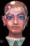 Sobre este modelo, los expertos aplicaron un molde de silicona, al que se puso el color del cutis, los ojos, el cabello y los labios, de acuerdo con las antiguas estatuas y pinturas en las que el faraón aparece representado.