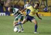 Los ataques por las bandas fueron escasos, con una pobre productividad hacia la ofensiva del capitán Héctor “Pity” Altamirano y el brasileño Junior César, quienes fueron contenidos por los jugadores cremas, aunque les faltó determinación para llegar a la línea de fondo.