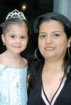 18 de mayo 

Yésica Valenzuela Ramírez cumplió tres años de vida y su mamá, Veronica ramírez, le organizo un alegre convivio infantil.