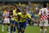 Las Águilas del América se enfilaron al campeonato, su décimo título de la historia, con los goles tempraneros que anotaron Aarón Padilla al minuto dos y Claudio “El Piojo” López a los cinco de tiempo corrido, ante un Tecos paralizado por la desventaja.