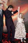 Una premier, que por cierto, no pudo ver su portagonista Dakota Fanning ya que el filme estaba prohibido a menores de 13 años y ella tiene 11.'Siempre me emociona mucho como sale el producto final. Y yo estaba muy nerviosa, dijo.