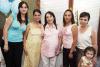 Por el próximo nacimiento de su primer bebé, Liliana Carrillo Villarreal recibió sinceras felicitaciones en la fiesta de canastilla que le organizo su mamá, Gloria Villarreal de Carrillo y Sandra Carrillo de Morán.