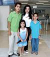 Rogelio, Michelle, Nadia y Lorena González de Silveyra viajaron a Honduras.