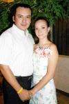 Abraham Sierra e Ivette Castillo disfrutaron de una despedida de solteros, con motivo de su cercana boda.