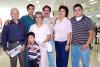 19 de julio 2005
 Vicente Martínez, José Martínez y María de Jesús Hernández, viajaron a Tijuana y los despidió la familia Martínez Caballero.