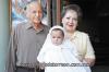Roberta Mafud Collier con sus abuelos Fernando Mafud y Mirna de Mafud