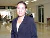 Leticia y Jovita Ayala viajaron a San Diego, las despidió Josefina Alemán.