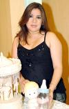 31 de julio 2005

Con Motivo del cercano nacimiento de su primer bebé, Liliana Martínez de Contreras disfrutó de una fiesta de canastilla, en la cual recibió lindos obsequios