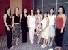 03 de agosto 2005
Vanessa Woo, Claudia Woo, Diana Morales, Soraya Nájera, Brenda Matínez, Ana Ríos y Diana Mesta, invitadas a la despedida de soltera de Ver+onica Ávila Woo.