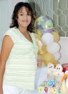 Carolina Bravo Estrada espera a su segundo bebé.