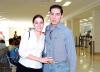 Francisco Rivera y Érika Padilla viajaron a Miami, los despdióla familia Padilla