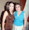 21 de agosto 2005
 Liliana Oviedo Mireles captada en la despediad de soltera que le ofrecieron por su cercano matrimonio con César Guerrero Ruiz.