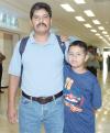 25 de agosto 2005
Jesús Ignacio Macías viajó a Tijuana, lo despidió Jesús Macías.
