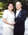 27 de agosto 2005
Señores José Ortega y Alicia Sotomayor de Ortega, laguneros que actualmente radican en Los Ángeles celebran sus Bodas de Oro.