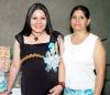 16 de septiembre
Viviana Figuerola Rosales junto a Bety Rosales Jáquez, en su fiesta de regalos.