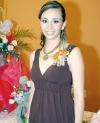 Gloria Menéndez Ramírez disfrutó de una fiesta de despedida de soltera en días pasados.