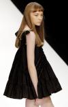 Diseñador: Ronit Zilkha.
Moda presentada en Londres