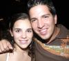 29 de septiembre 2005
Gustavo Aguilar y Mayra Flores, captados en pasado acontecimiento.
