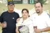 08 de octubre 2005
 Jesús Coto viajó a la Ciudad de México y fue despedido por sus papás.