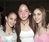 12 de octubre de 2005
Karla, Katty y Saraí, en reciente festejo social