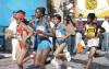 La caravana de vehículos con rumbo a la Ciudad Jardín convirtió al bulevar Miguel Alemán en una arteria tan transitada como suele verse entre semana; de diferentes rumbos llegaban personas a la salida; la tercera Carrera Atlética 10 K Victoria convocó a un número impresionante de personas, quienes de alguna manera querían ser parte de la fiesta popular.