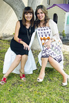 09102009 Sharon Lee de Bartoluchi y Alejandra Sánchez de Necochea fueron festejadas con una fiesta de canastilla, pues ambas esperan bebé. Canastilla para dos Sharon Lee de Bartoluchi y Alejandra Sánchez de Necochea Brenda Noyola de González, Cecy Valencia de González, Alejandra Sánchez de Necochea, Sharon Lee de Bartoluchi y Alina Martínez de Gutiérrez.