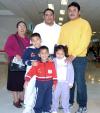 Olga Santana viajó a Hermosillo y fue despedida por la familia Wilson