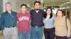 11 de noviembre 2005
Concepción  Lugo y Estrella Abularach viajaron a Tijuana.