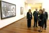 Visitantes pasean por la exposición 'Picasso en Estambul'