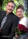 Sr.Turk Ajoaib y Srita. Isabel Salas Cisneros, el día de su enlace matrimonial.