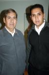 va11122005_5  Jorge Romero Montañez y su hijo Jorge Romero Magallanes captados en pasado convivio social