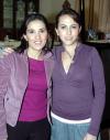 ch_18122005_9 
Lorena González y Helwe Dabdoub