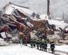 Al menos once personas murieron, otras 30 resultaron heridas y 16 permanecían desaparecidas en Alemania, debido al derrumbe del techo de una pista de hielo que colapsó ayer por el peso de la nieve.