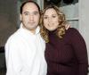 pa_08012006_6 
Claudia Luviano, con su esposo Santiago.