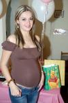 ma_13012006_0 
Brenda Guerra Ayala, captada en la fiesta de canastilla que le organizaron sus familiares, por el cercano nacimiento de su segunda bebé.