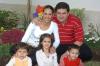 va_26012006 
Enrique Juárez Jaik y Sara Izaguirre, con sus hijos Enrique, Sara y Eduardo.