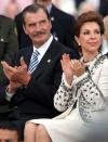El presidente de México Vicente Fox asistio a la toma de protesta acompañado por su señora esposa Martha