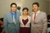 va_29012006
 Gerardo Muñoz Sosa y Tony Luna de Muñoz disfrutaron una agradable reunión para celebrar sus 25 aniversario de bodas, acompañados por sus hijos Gerardo y Fernando
