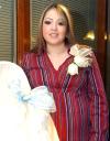 ma_05022006
 Con motivo del futuro nacimiento de su bebé, Claudia Patricia Hiriart de Del Bosque disfrutó de una fiesta de canastilla