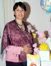 ma_05022006
 Con motivo del futuro nacimiento de su bebé, Claudia Patricia Hiriart de Del Bosque disfrutó de una fiesta de canastilla