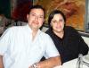 pa_05022006 
 Gerardo Muñoz Sosa y Tony Luna de Muñoz celebraron 25 años de casados.