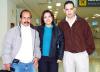 vi_14022006 
Dolores Carreón y Soledad Martínez viajaron a México DF y los despidió Carlos Ortiz