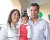 ni_26022006
Ana Serna de Fernández con sus hijos Antonio y Camila Fernández Serna