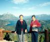 Isabel y Margarita Chávez, captadas en el cerro del Campanario en  Bariloche, Argentina, durante sus más recientes vacaciones.